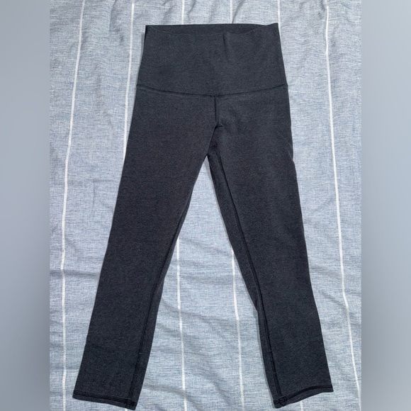 Lululemon Wunder Train High-Rise Crop 21" size 4 - Picture 1 of 6